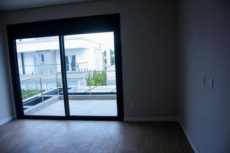 Casa de Condomínio para alugar com 4 quartos, 250m² em Distrito Industrial, Cachoeirinha