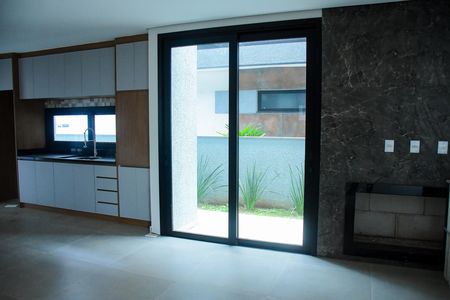 Casa de Condomínio para alugar com 4 quartos, 250m² em Distrito Industrial, Cachoeirinha