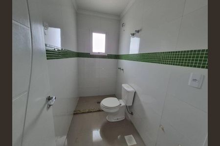 Casa para alugar com 147m², 3 quartos e 2 vagas Casa para alugar com 147m², 3 quartos e 2 vagasBanheiro