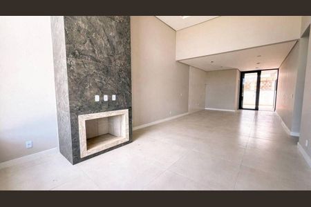 Casa de condomínio para alugar com 140m², 3 quartos e 2 vagas