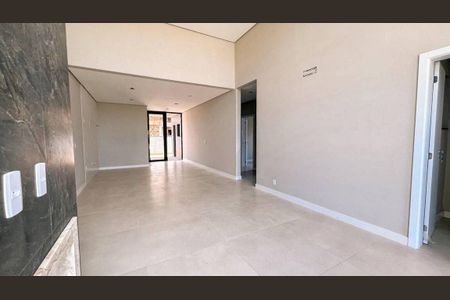 Casa de condomínio para alugar com 140m², 3 quartos e 2 vagas