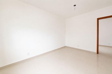 Casa de condomínio para alugar com 42m², 2 quartos e 1 vaga