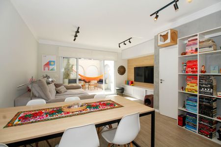 Sala de Estar e Jantar de casa à venda com 3 quartos, 152m² em Alto de Pinheiros, São Paulo