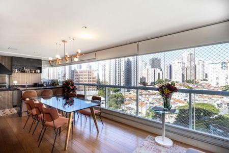 Apartamento à venda com 152m², 3 quartos e 3 vagas