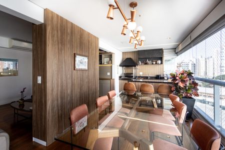 Apartamento à venda com 152m², 3 quartos e 3 vagas