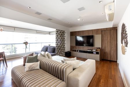 Apartamento à venda com 152m², 3 quartos e 3 vagas