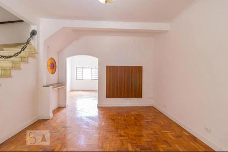 Casa para alugar com 3 quartos, 220m² em Vila Clementino, São Paulo