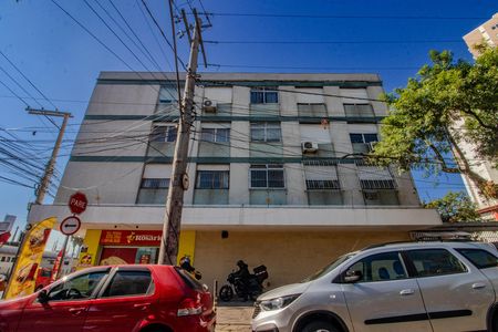Fachada de apartamento à venda com 2 quartos, 63m² em Vila Ipiranga, Porto Alegre