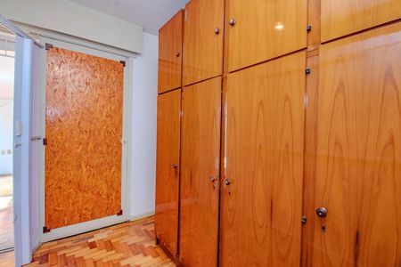 Quarto 2 de apartamento à venda com 2 quartos, 63m² em Vila Ipiranga, Porto Alegre