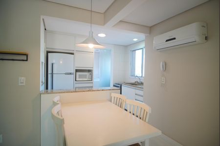 Apartamento para alugar com 66m², 2 quartos e 1 vagaCozinha