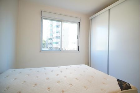 Apartamento para alugar com 66m², 2 quartos e 1 vagaSuíte
