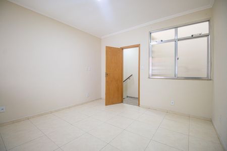 Casa à venda com 120m², 3 quartos e sem vaga Casa à venda com 120m², 3 quartos e sem vagaQuarto 2