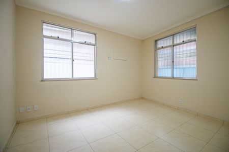 Casa à venda com 120m², 3 quartos e sem vaga Casa à venda com 120m², 3 quartos e sem vagaQuarto 3