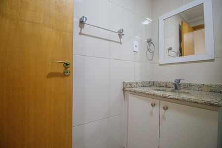 Banheiro de casa à venda com 3 quartos, 120m² em Tijuca, Rio de Janeiro