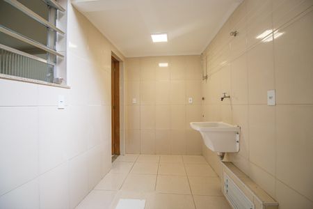 Casa à venda com 120m², 3 quartos e sem vaga Casa à venda com 120m², 3 quartos e sem vagaÁrea de Serviço