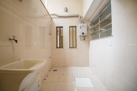 Casa à venda com 120m², 3 quartos e sem vaga Casa à venda com 120m², 3 quartos e sem vagaÁrea de Serviço