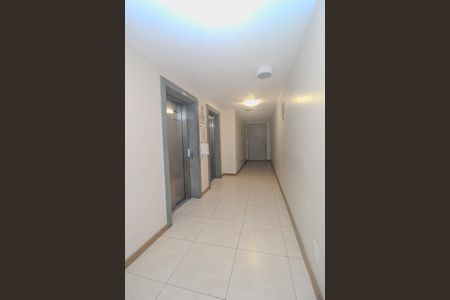 Apartamento à venda com 56m², 2 quartos e 1 vaga Apartamento à venda com 56m², 2 quartos e 1 vagaHall de entrada