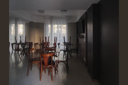 Apartamento à venda com 56m², 2 quartos e 1 vaga Apartamento à venda com 56m², 2 quartos e 1 vagaÁrea comum - Salão de festas