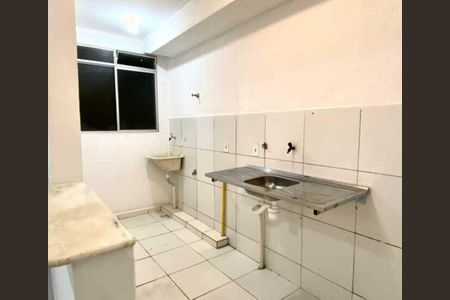 Apartamento para alugar com 2 quartos, 32m² em Vila Carmosina, São Paulo