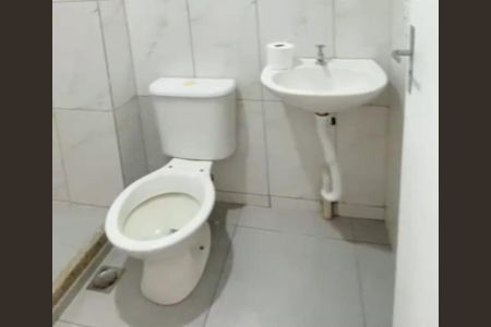 Apartamento para alugar com 32m², 2 quartos e sem vaga