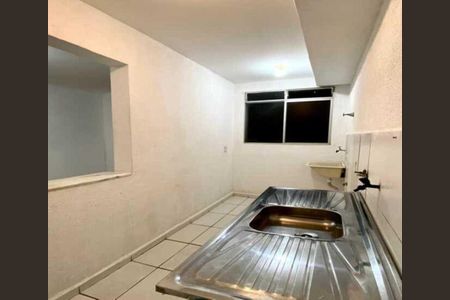Apartamento para alugar com 2 quartos, 32m² em Vila Carmosina, São Paulo