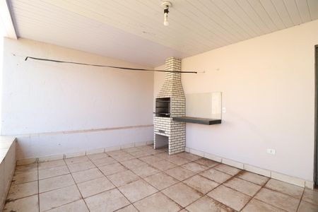 Casa para alugar com 120m², 3 quartos e 3 vagasVaranda