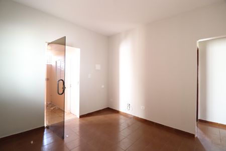 Casa para alugar com 120m², 3 quartos e 3 vagasSala