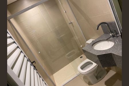 Banheiro de casa à venda com 3 quartos, 232m² em Vila Comercial, São Paulo