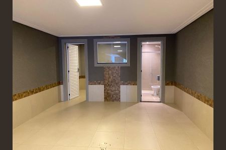 Área Externa de casa à venda com 3 quartos, 232m² em Vila Comercial, São Paulo