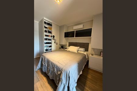 Quarto de casa à venda com 3 quartos, 232m² em Vila Comercial, São Paulo