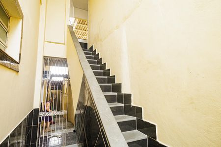 Escada de casa para alugar com 2 quartos, 2m² em Campo Grande, Rio de Janeiro