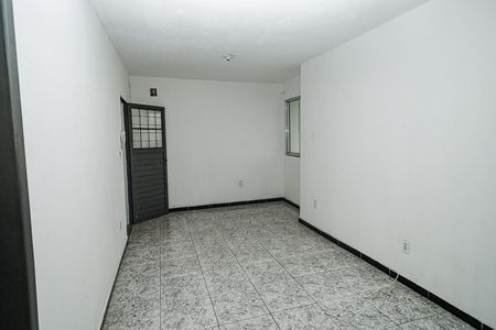 Casa para alugar com 2m², 2 quartos e 1 vaga Casa para alugar com 2m², 2 quartos e 1 vagaSala