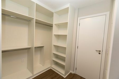 Apartamento para alugar com 125m², 3 quartos e 2 vagas Apartamento para alugar com 125m², 3 quartos e 2 vagasQUARTO Nº 3 - SUITE + CLOSET