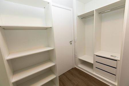 Apartamento para alugar com 125m², 3 quartos e 2 vagas Apartamento para alugar com 125m², 3 quartos e 2 vagasQUARTO Nº 3 - SUITE + CLOSET