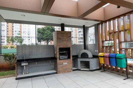 Apartamento para alugar com 125m², 3 quartos e 2 vagas Apartamento para alugar com 125m², 3 quartos e 2 vagasCHURRASQUEIRA