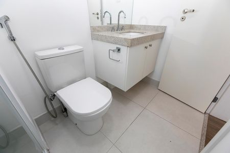 Apartamento para alugar com 125m², 3 quartos e 2 vagas Apartamento para alugar com 125m², 3 quartos e 2 vagasBANHEIRO QUARTO Nº 2 - SUITE