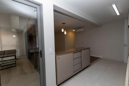 Apartamento para alugar com 125m², 3 quartos e 2 vagas Apartamento para alugar com 125m², 3 quartos e 2 vagasCOZINHA