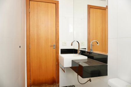Apartamento para alugar com 70m², 3 quartos e 2 vagas Apartamento para alugar com 70m², 3 quartos e 2 vagasBanheiro Social