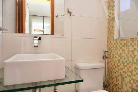 Apartamento para alugar com 70m², 3 quartos e 2 vagas Apartamento para alugar com 70m², 3 quartos e 2 vagasBanheiro da Suíte