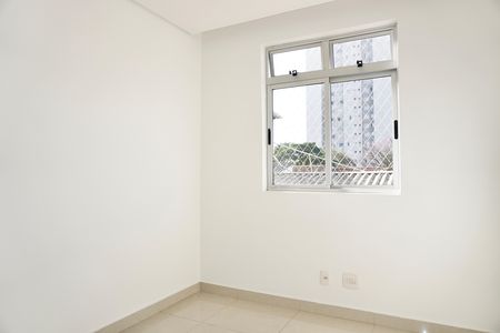 Apartamento para alugar com 70m², 3 quartos e 2 vagas Apartamento para alugar com 70m², 3 quartos e 2 vagasQuarto 2