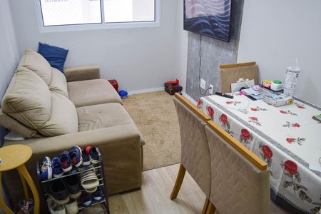Apartamento à venda com 43m², 2 quartos e sem vaga Apartamento à venda com 43m², 2 quartos e sem vagaSala