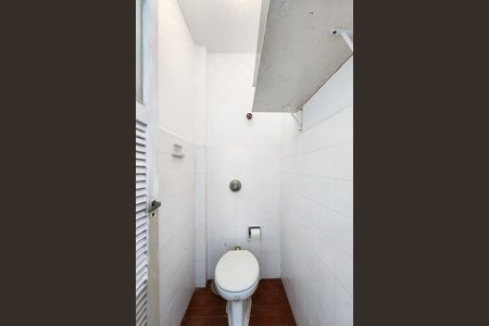 Apartamento para alugar com 89m², 3 quartos e 1 vaga Apartamento para alugar com 89m², 3 quartos e 1 vagaBanheiro de Serviço