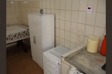Cozinha de casa para alugar com 1 quarto, 80m² em Quinta da Paineira, São Paulo
