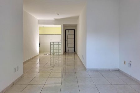 Apartamento para alugar com 130m², 3 quartos e 1 vaga Apartamento para alugar com 130m², 3 quartos e 1 vagaSala