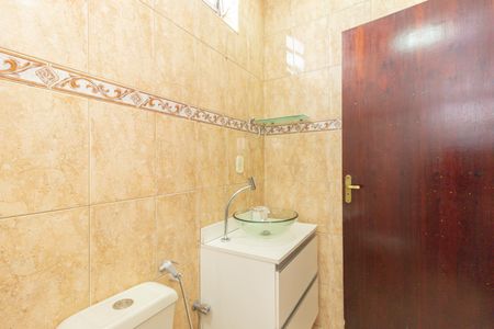 Casa para alugar com 255m², 3 quartos e 2 vagas Casa para alugar com 255m², 3 quartos e 2 vagasBanheiro 2