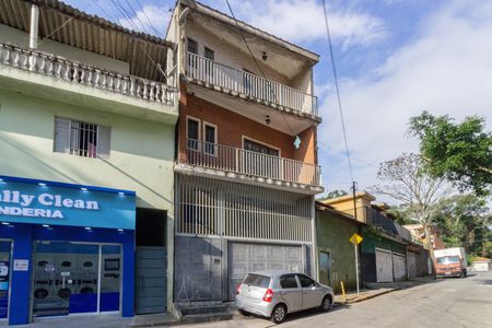 Fachada de casa para alugar com 3 quartos, 255m² em Jardim Vivan, São Paulo