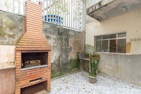 Casa para alugar com 255m², 3 quartos e 2 vagas Casa para alugar com 255m², 3 quartos e 2 vagasQuintal dos Fundos