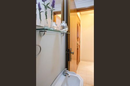 Apartamento para alugar com 160m², 3 quartos e 2 vagasLavabo