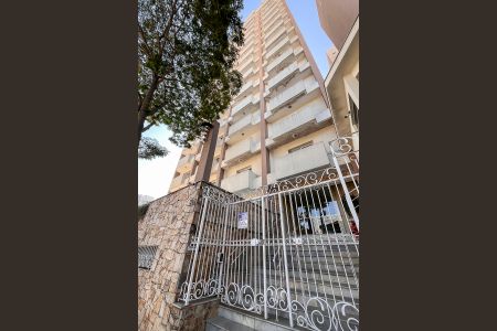 Fachada + plaquinha de apartamento para alugar com 3 quartos, 160m² em Osvaldo Cruz, São Caetano do Sul