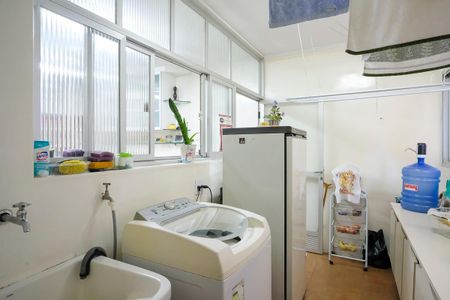Apartamento para alugar com 160m², 3 quartos e 2 vagasÁrea de serviço